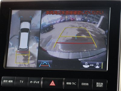 TOYOTA LAND CRUISER 200 - 6