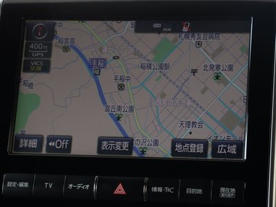 TOYOTA LAND CRUISER 200 - 5