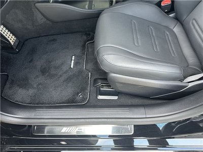 MERCEDES-BENZ EQE AMG - 7