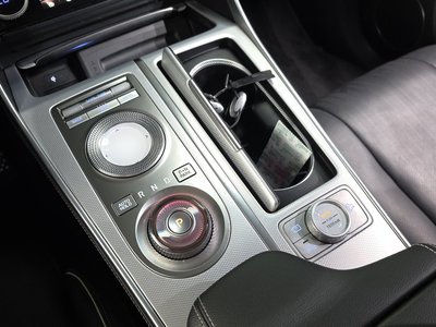 GENESIS GV80 - 9
