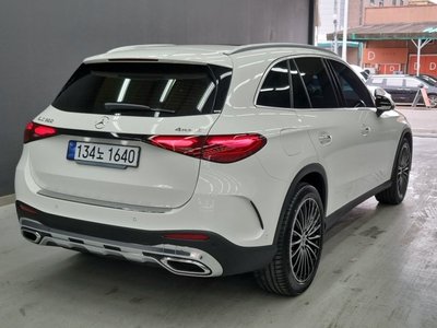 MERCEDES-BENZ GLC - 4
