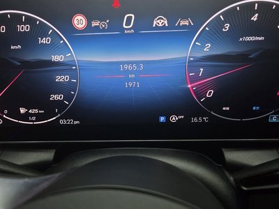 MERCEDES-BENZ GLC - 8