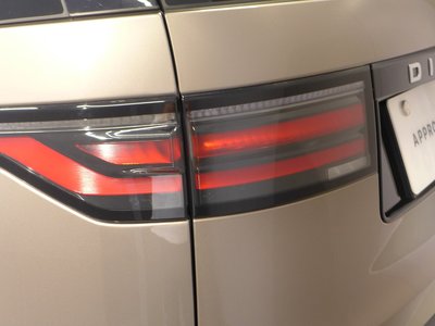 2025 LAND Rover DISCOVERY — миниатюра 11