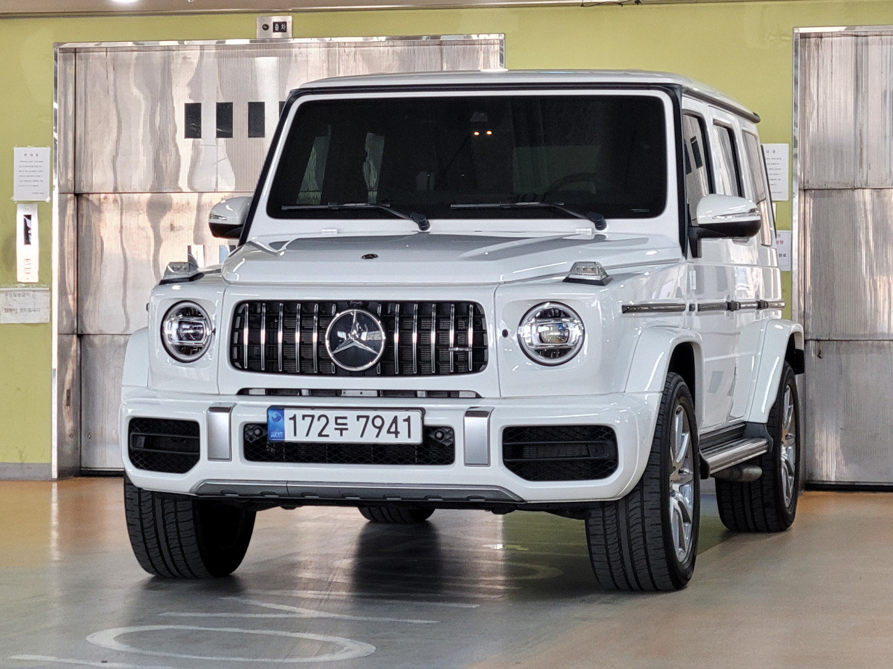 MERCEDES-BENZ G-CLASS - View 1