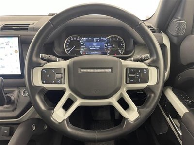 LAND ROVER DEFENDER - 4