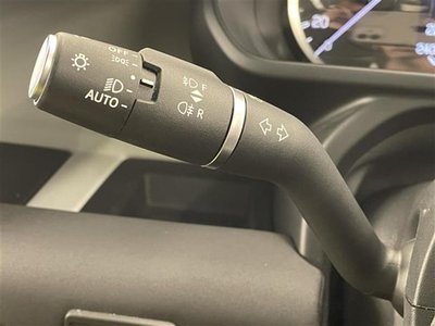 LAND ROVER DEFENDER - 7