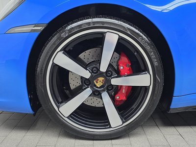 PORSCHE 911 - 6