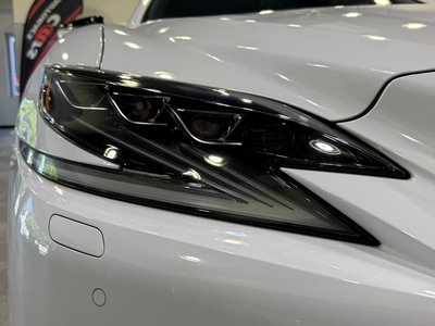 صورة مصغرة 59 لـ 2018 Lexus LS