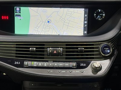 صورة مصغرة 20 لـ 2018 Lexus LS