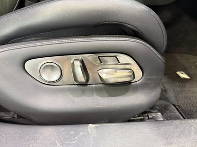 صورة مصغرة 32 لـ 2018 Lexus LS