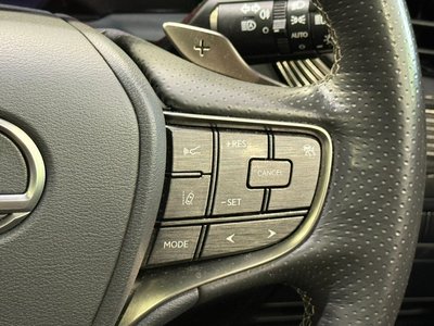 صورة مصغرة 16 لـ 2018 Lexus LS