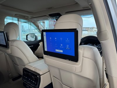 TOYOTA LAND CRUISER 300 - 3