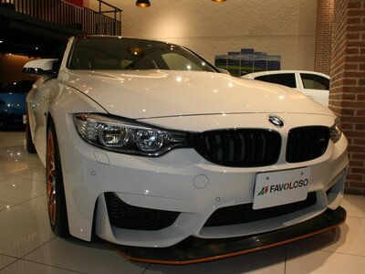 BMW M4 COUPE