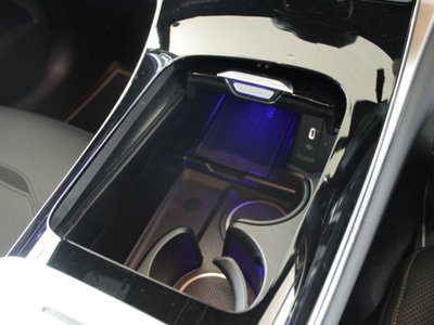 صورة مصغرة 11 لـ 2025 Mercedes-BENZ GLC AMG