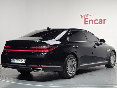 صورة 3 لـ 2020 GENESIS G90