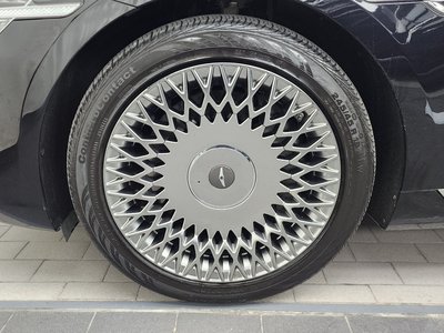 صورة 6 لـ 2020 GENESIS G90