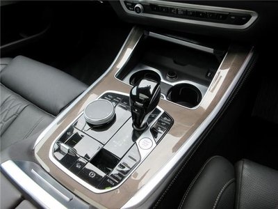 2023 BMW X5 thumbnail 25