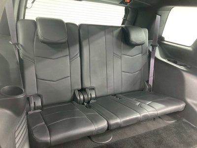 CADILLAC ESCALADE - 7