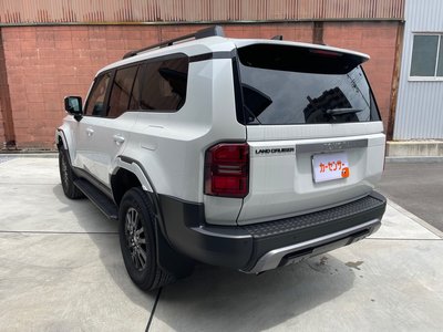 2025 Toyota LAND CRUISER 250 photo 7