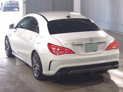 صورة 2 لـ 2013 Mercedes-BENZ CLA AMG