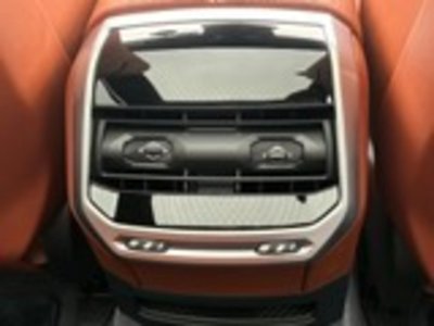 صورة مصغرة 82 لـ 2026 BMW 7 SERIES