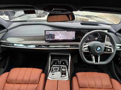 BMW 7 SERIES - 4