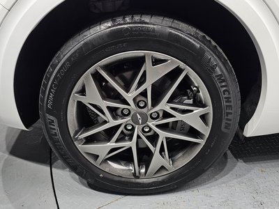 صورة 6 لـ 2022 Genesis GV70