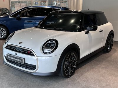 صورة 1 لـ 2024 MINI COOPER S