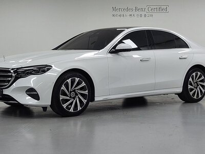 MERCEDES-BENZ E-CLASS