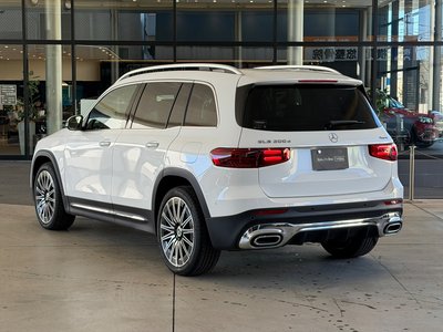 MERCEDES-BENZ GLB - 4