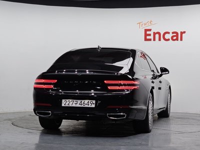 GENESIS G80 (RG3) - 3