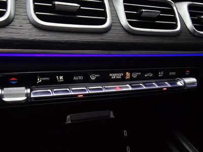 2025 Mercedes-BENZ GLE — миниатюра 25