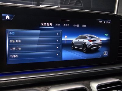 2025 Mercedes-BENZ GLE — миниатюра 22