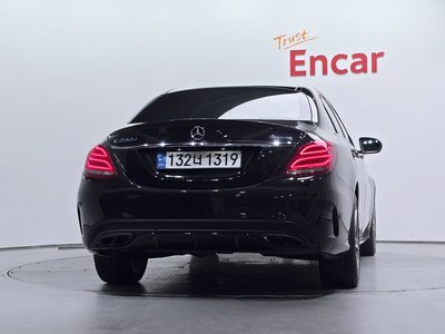 MERCEDES-BENZ C-CLASS - 4