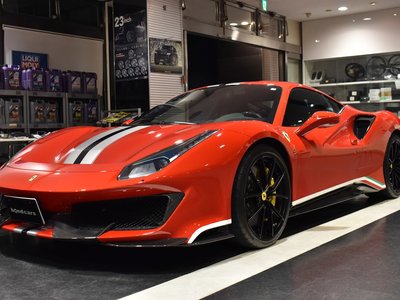 FERRARI 488 PISTA - 1