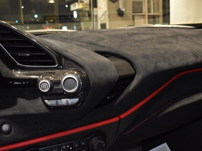 صورة مصغرة 20 لـ 2020 Ferrari 488 PISTA