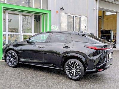 صورة مصغرة 22 لـ 2023 Lexus RZ