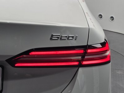 صورة 10 لـ 2023 BMW 5 SERIES