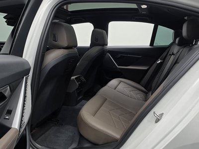 صورة مصغرة 18 لـ 2023 BMW 5 SERIES