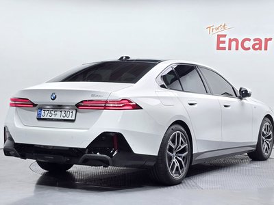 صورة 2 لـ 2023 BMW 5 SERIES