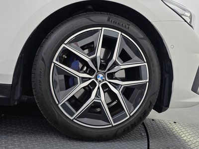 صورة 8 لـ 2023 BMW 5 SERIES