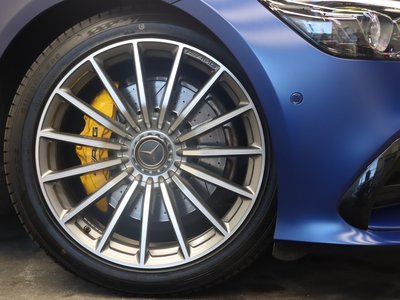 MERCEDES-BENZ GT AMG - 8