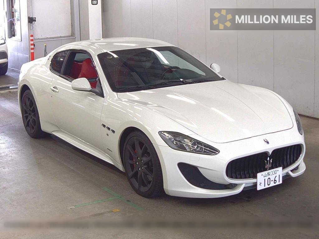 MASERATI GRANTURISMO - View 1