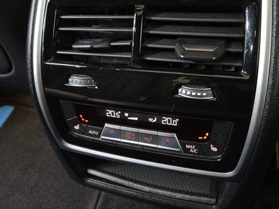 صورة مصغرة 31 لـ 2020 BMW X5