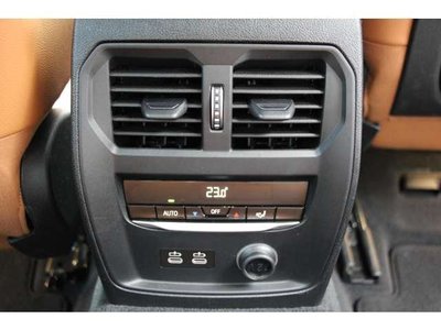 صورة مصغرة 18 لـ 2019 BMW 3 SERIES