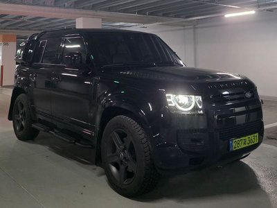 LAND ROVER DEFENDER - 4