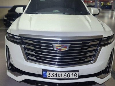 CADILLAC ESCALADE 5TH GENERATION - 1