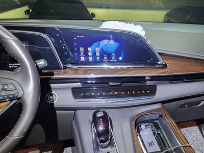 CADILLAC ESCALADE 5TH GENERATION - 6