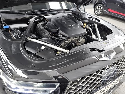 GENESIS G90 - 7