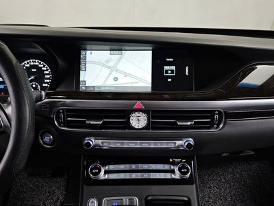 2019 Genesis G90 — миниатюра 20
